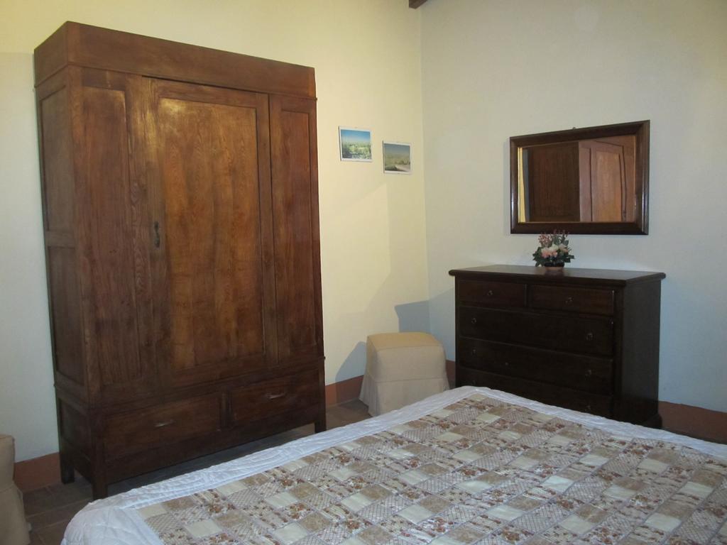 Podere Campovecchio Rapale Ruang foto