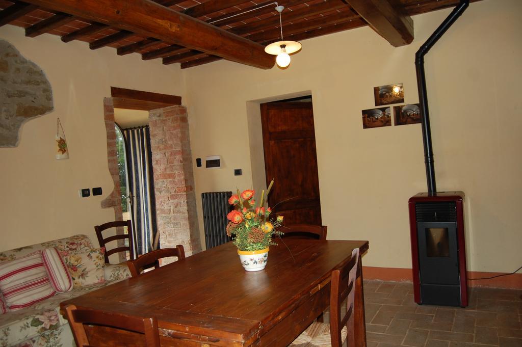 Podere Campovecchio Rapale Ruang foto