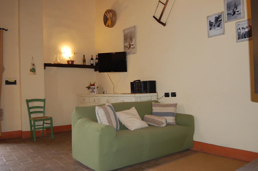 Podere Campovecchio Rapale Ruang foto