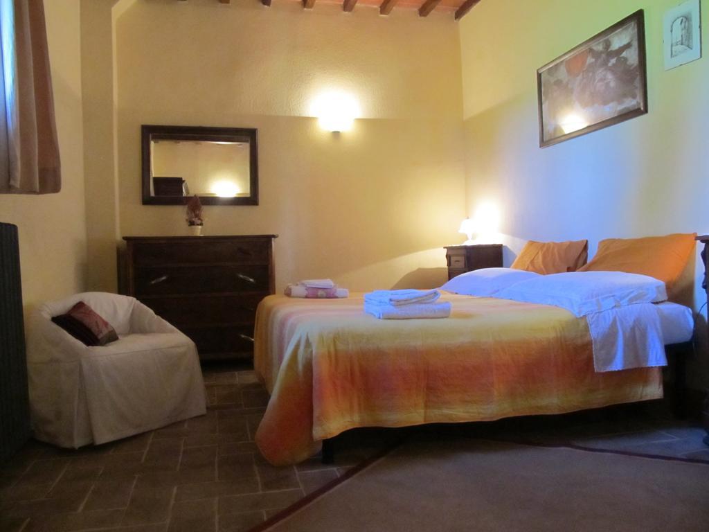 Podere Campovecchio Rapale Ruang foto