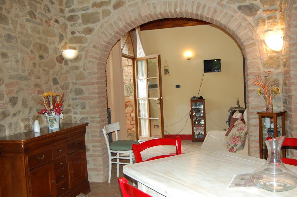 Podere Campovecchio Rapale Ruang foto
