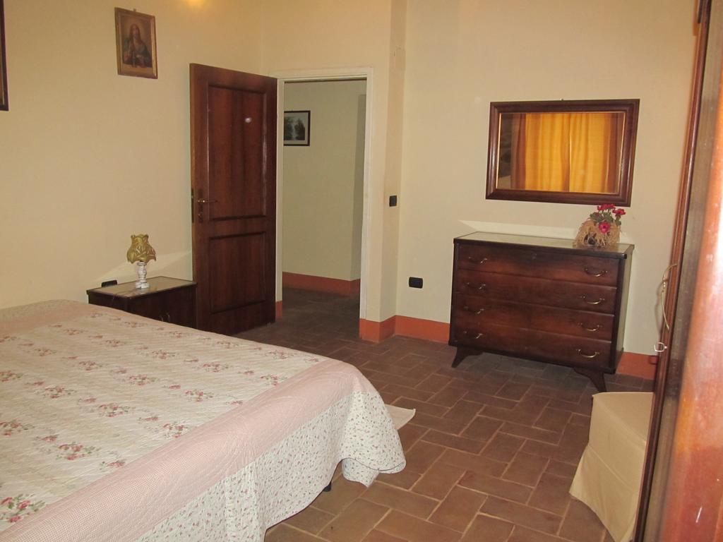 Podere Campovecchio Rapale Ruang foto